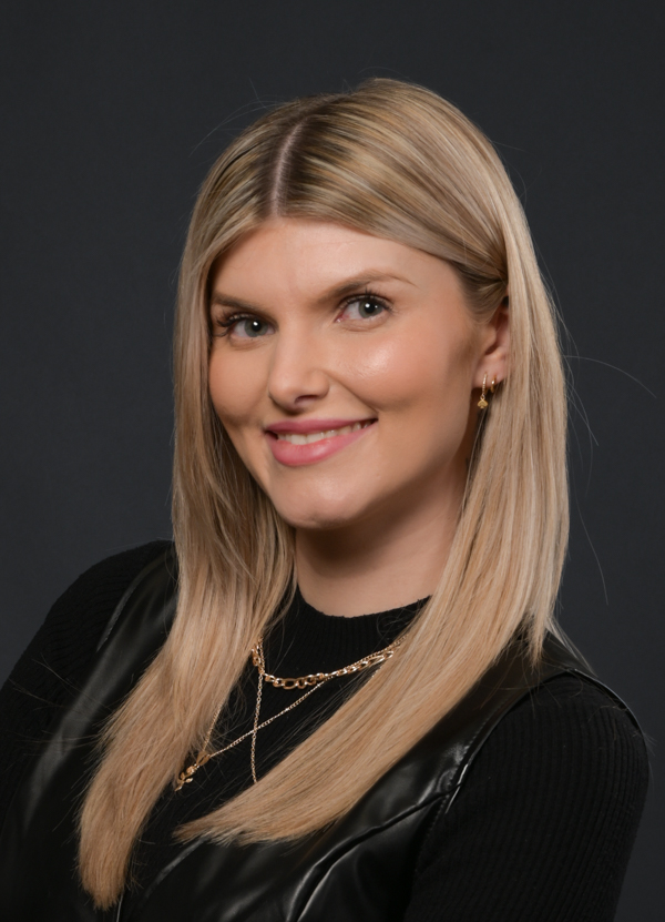 Frau Jacqueline Rögner